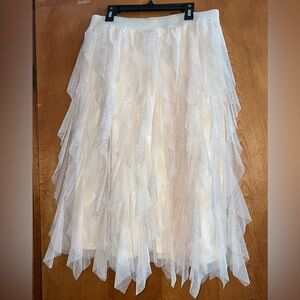 Chic Cream Layered Midi Skirt